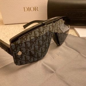 DiorXtreme black Sunglasses